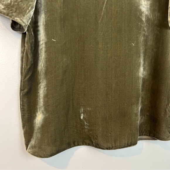 Vince Velvet Tee in Ragweed (Green/Grey) Silk Blend Short Sleeve Size Medium - Picture 6 of 13